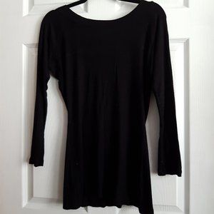 3/4 Sleeve Shoulder Fitted Top